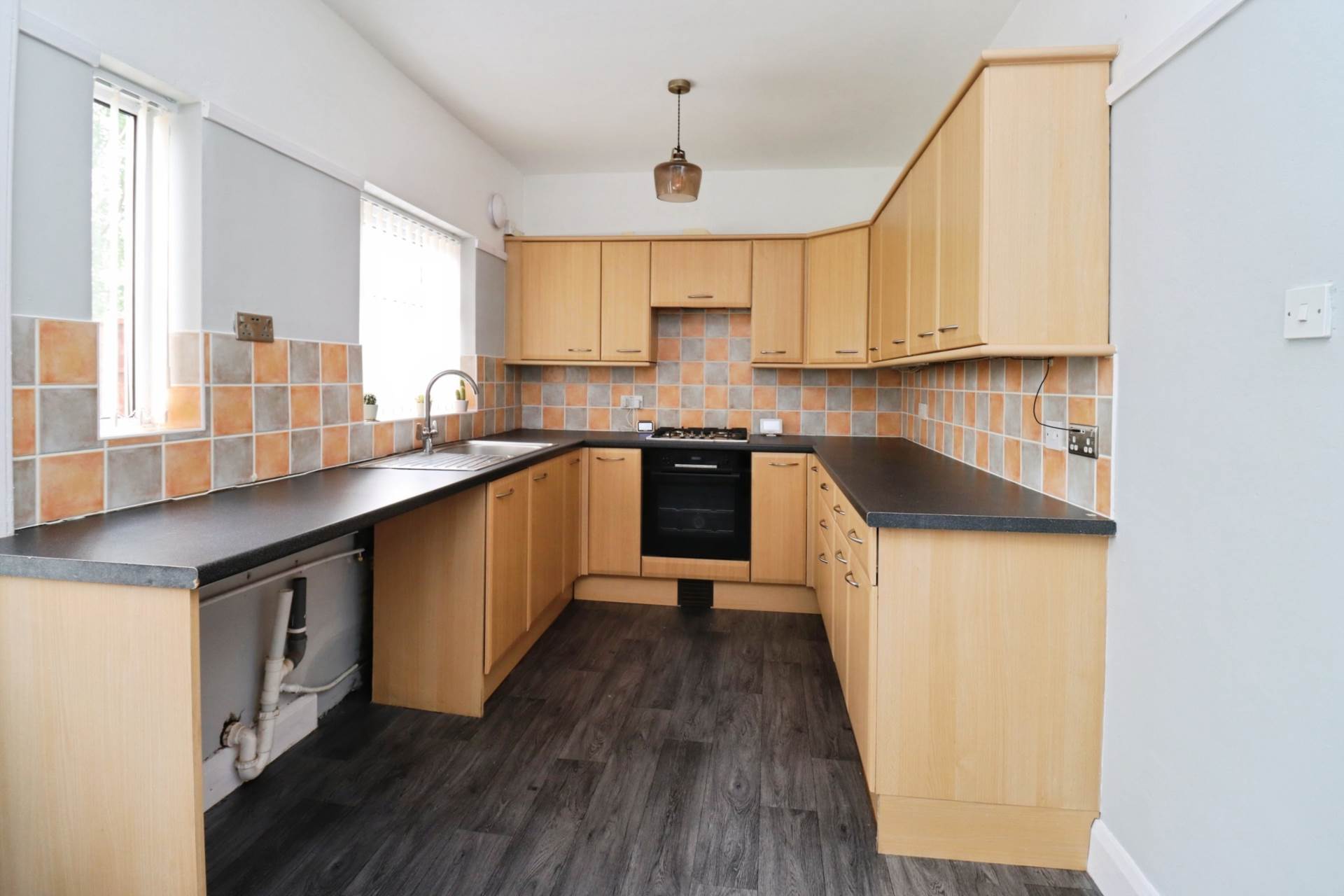 Valley Road, Bromborough, Image 18