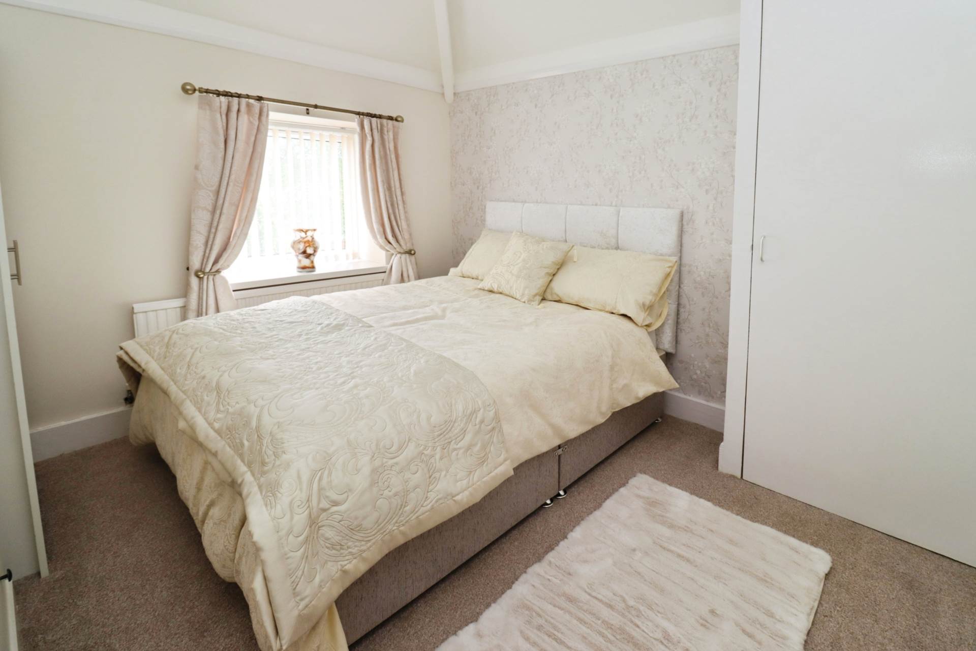 Valley Road, Bromborough, Image 20