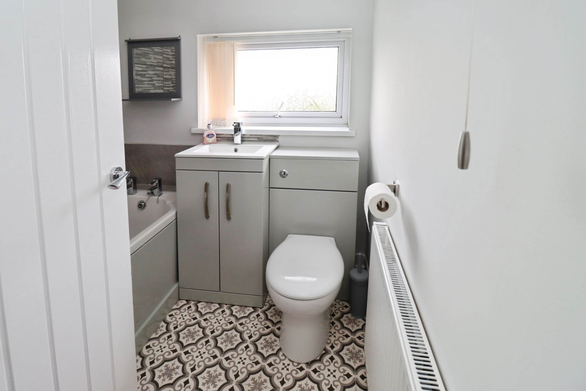 Valley Road, Bromborough, Image 21