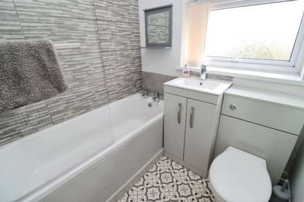 Valley Road, Bromborough, Image 13