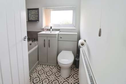 Valley Road, Bromborough, Image 21