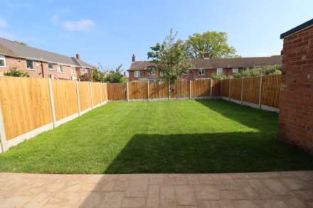 Eccleston Avenue, Bromborough, Image 18