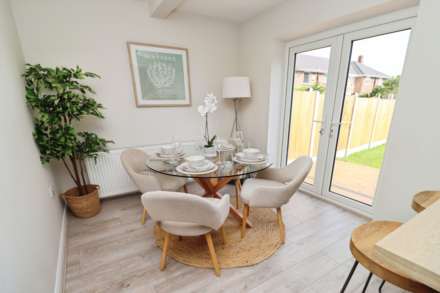 Eccleston Avenue, Bromborough, Image 9
