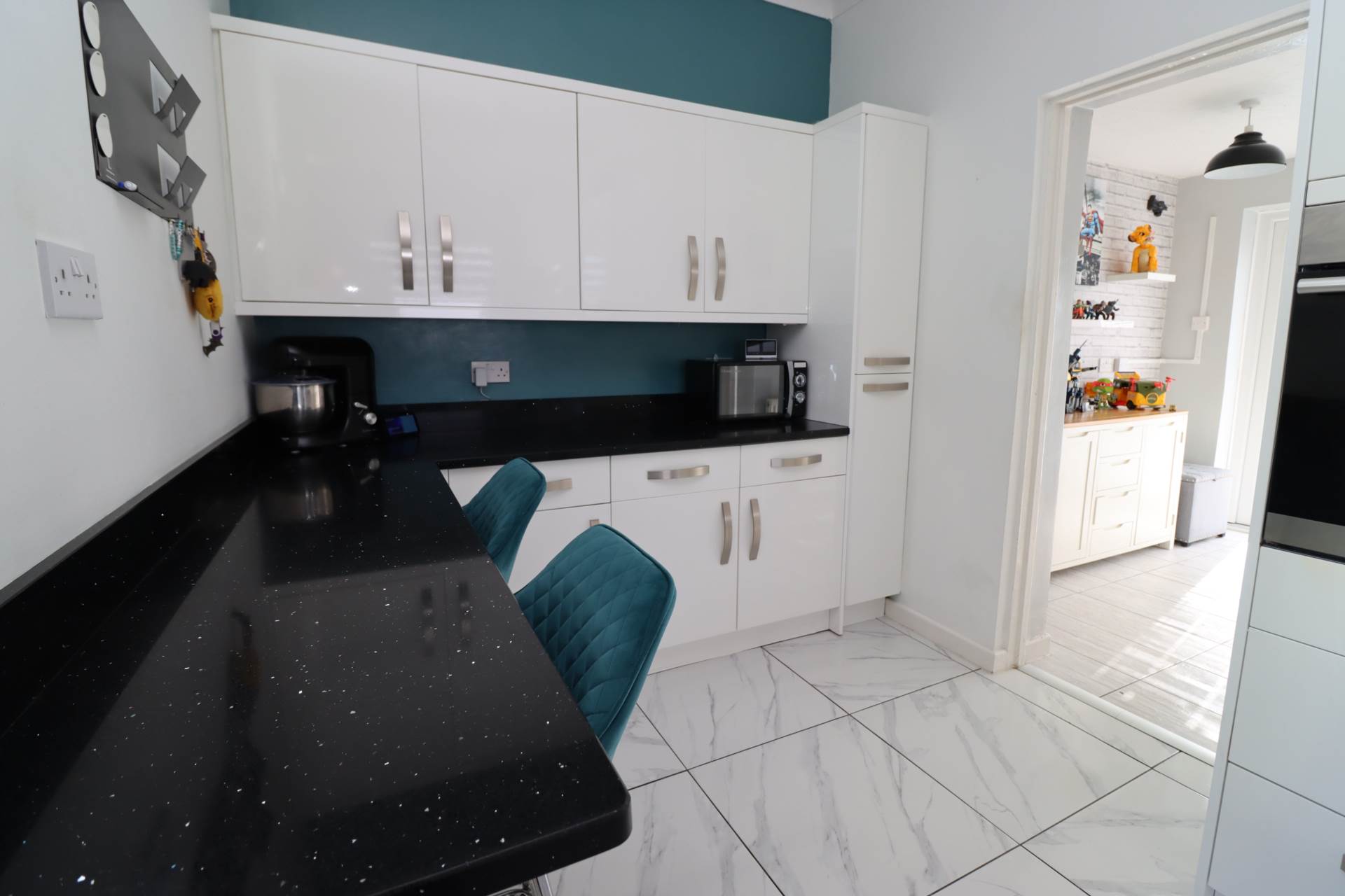 Fairway North, Bromborough, Image 4