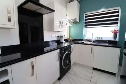 Fairway North, Bromborough, Image 6