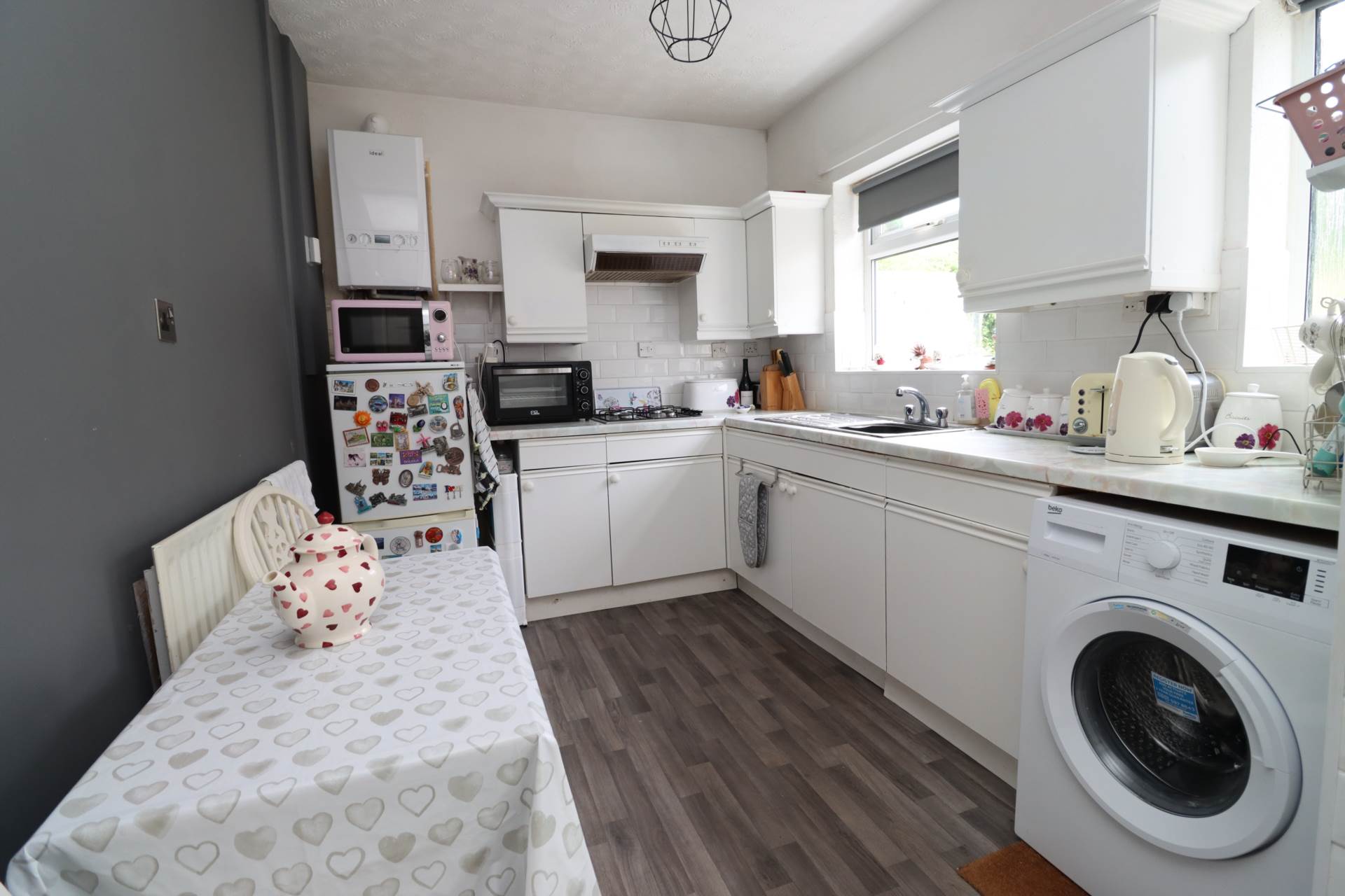 Dale Avenue, Bromborough, Image 3