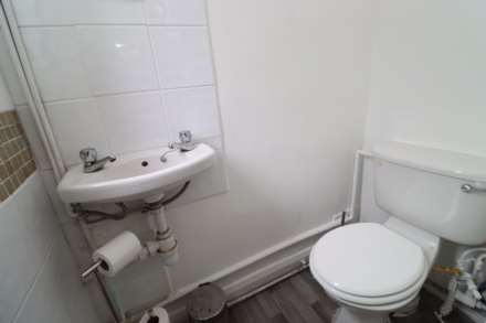 Dale Avenue, Bromborough, Image 11