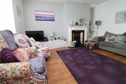 Dale Avenue, Bromborough, Image 5