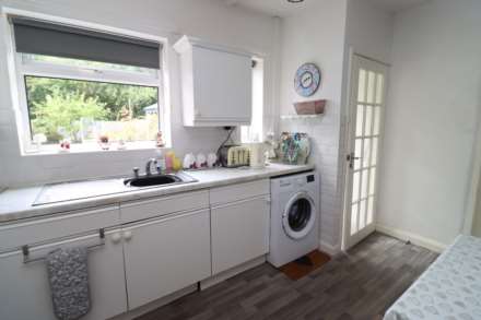 Dale Avenue, Bromborough, Image 8