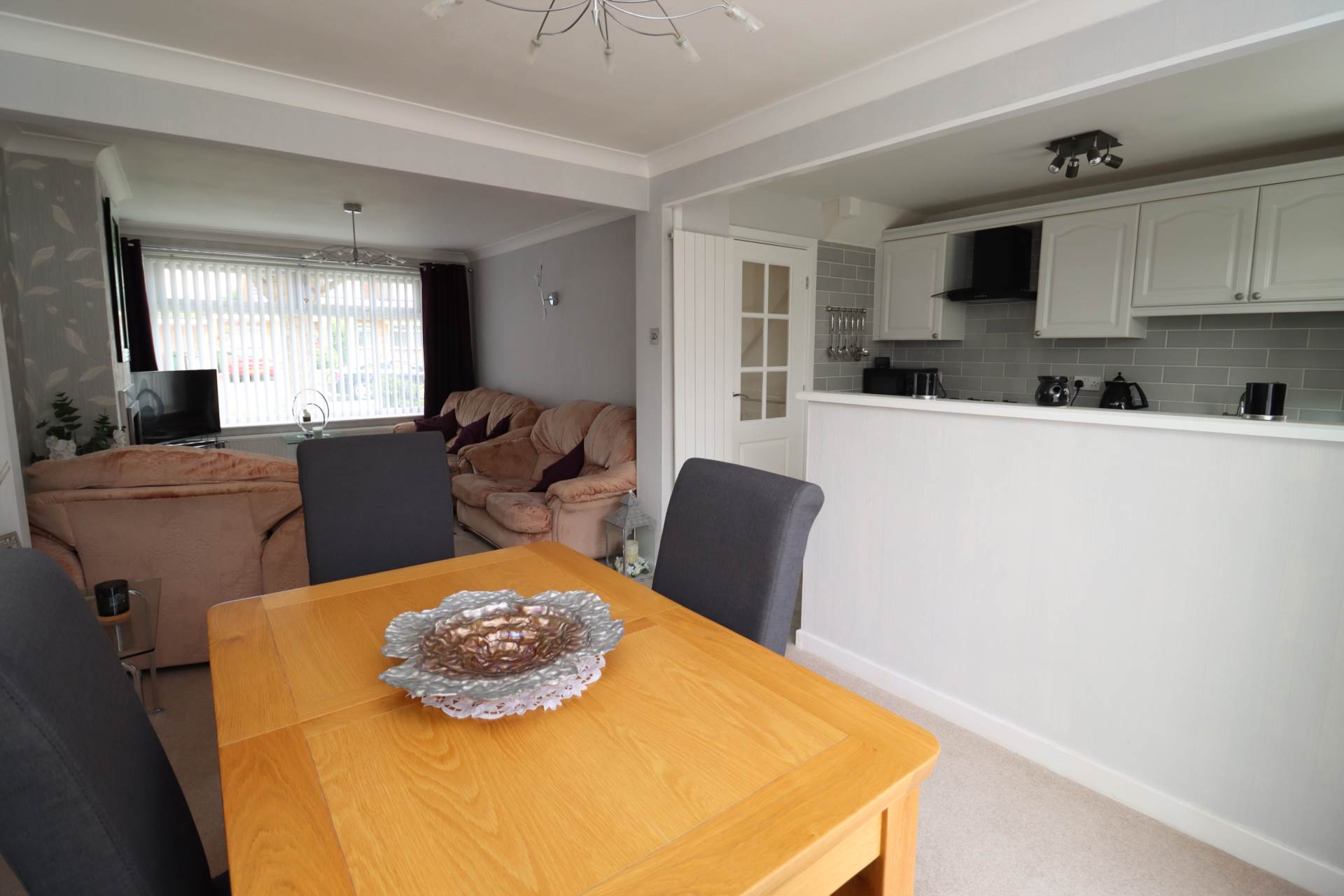 Brookhurst Avenue, Bromborough, Image 3