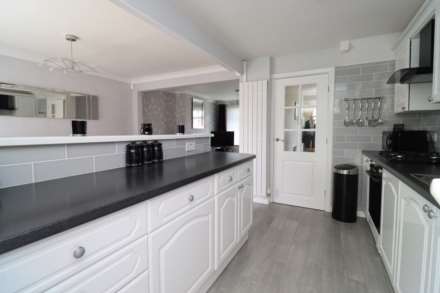 Brookhurst Avenue, Bromborough, Image 6
