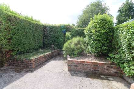 The Rake, Bromborough, Image 17