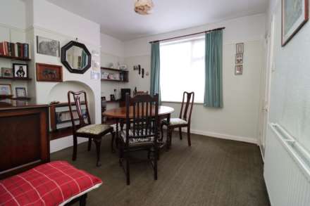 The Rake, Bromborough, Image 6