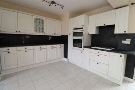 Wentworth Drive, Bromborough, Image 2