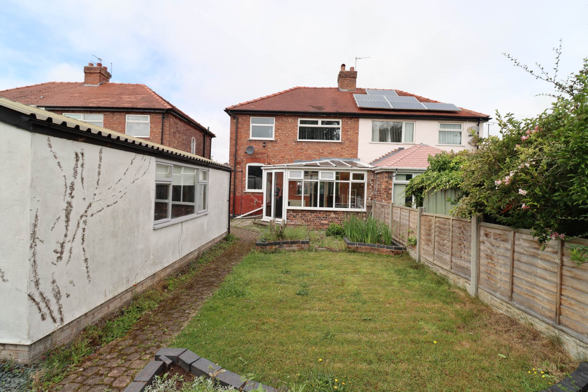 Thornleigh Avenue, Eastham, Image 28