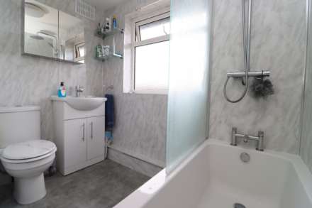 Thornleigh Avenue, Eastham, Image 12