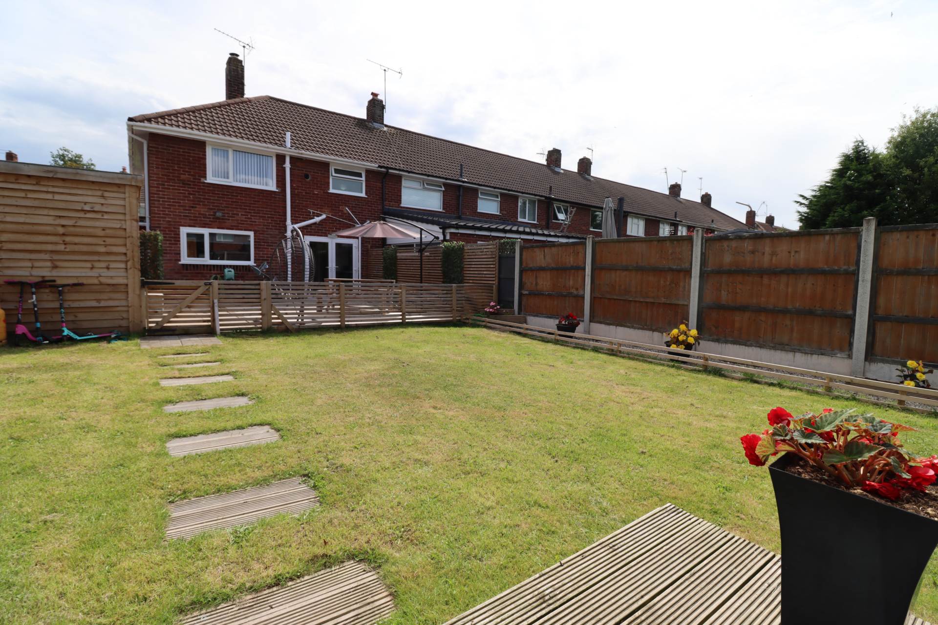Helsby Avenue, Eastham, Image 14