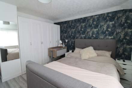 Helsby Avenue, Eastham, Image 10