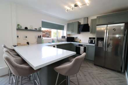 Helsby Avenue, Eastham, Image 18