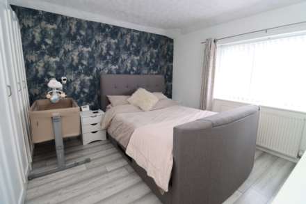 Helsby Avenue, Eastham, Image 25