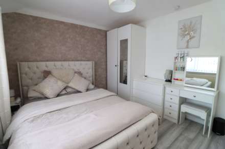 Helsby Avenue, Eastham, Image 26