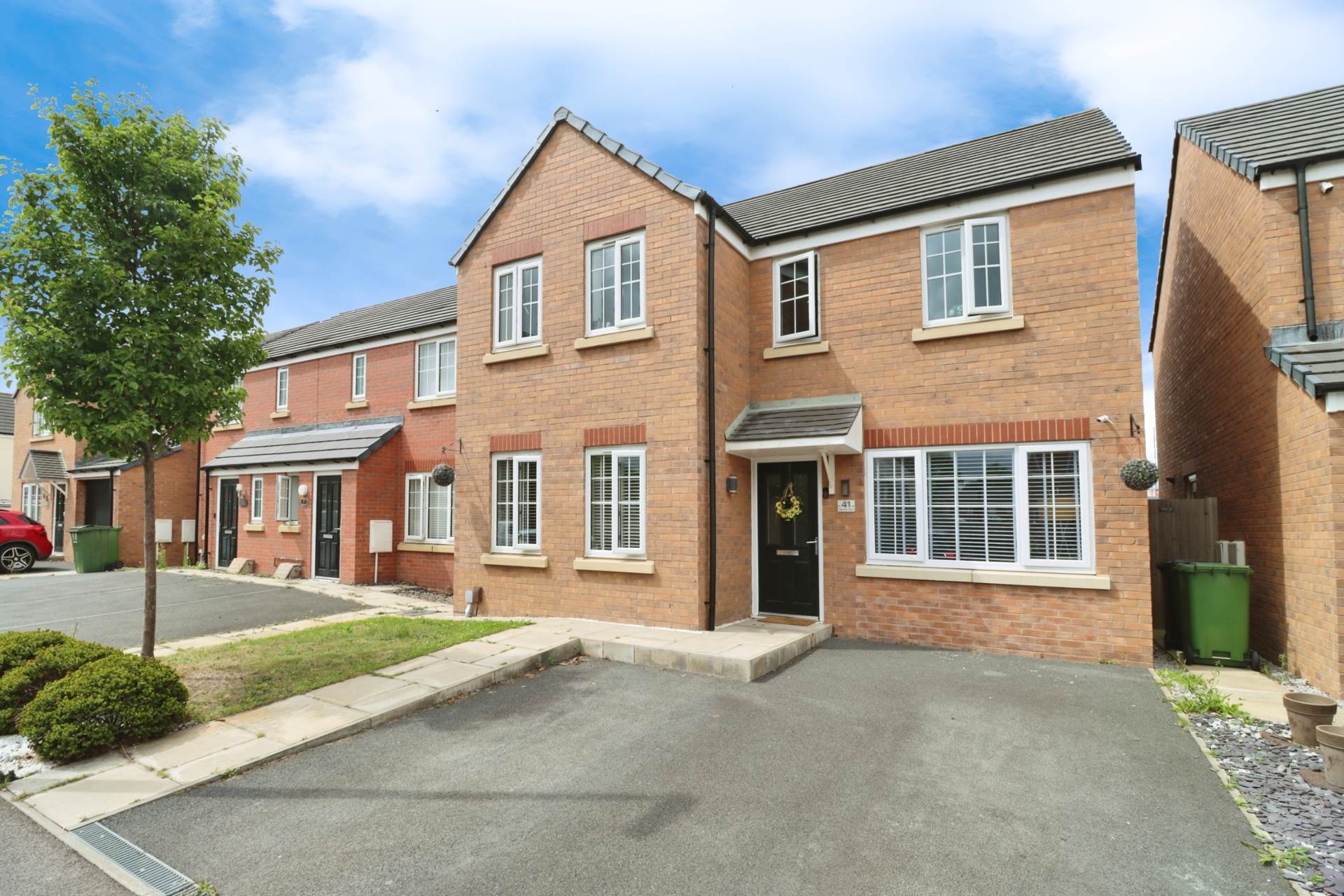 Marshall Close, Bromborough, Image 36