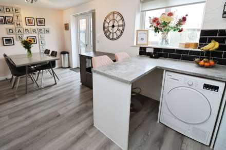 Marshall Close, Bromborough, Image 11