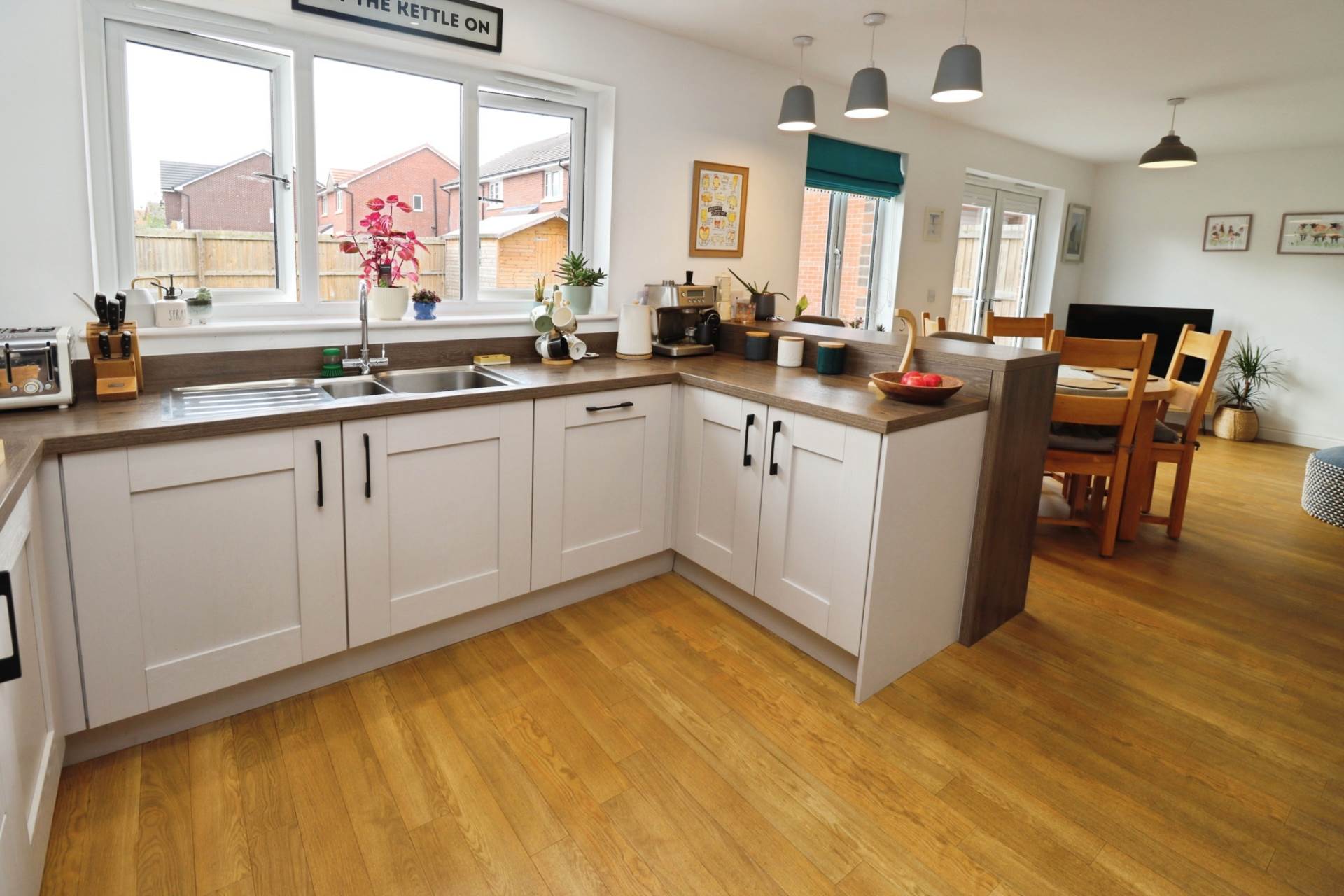 Valentine Street, Hooton, Image 9