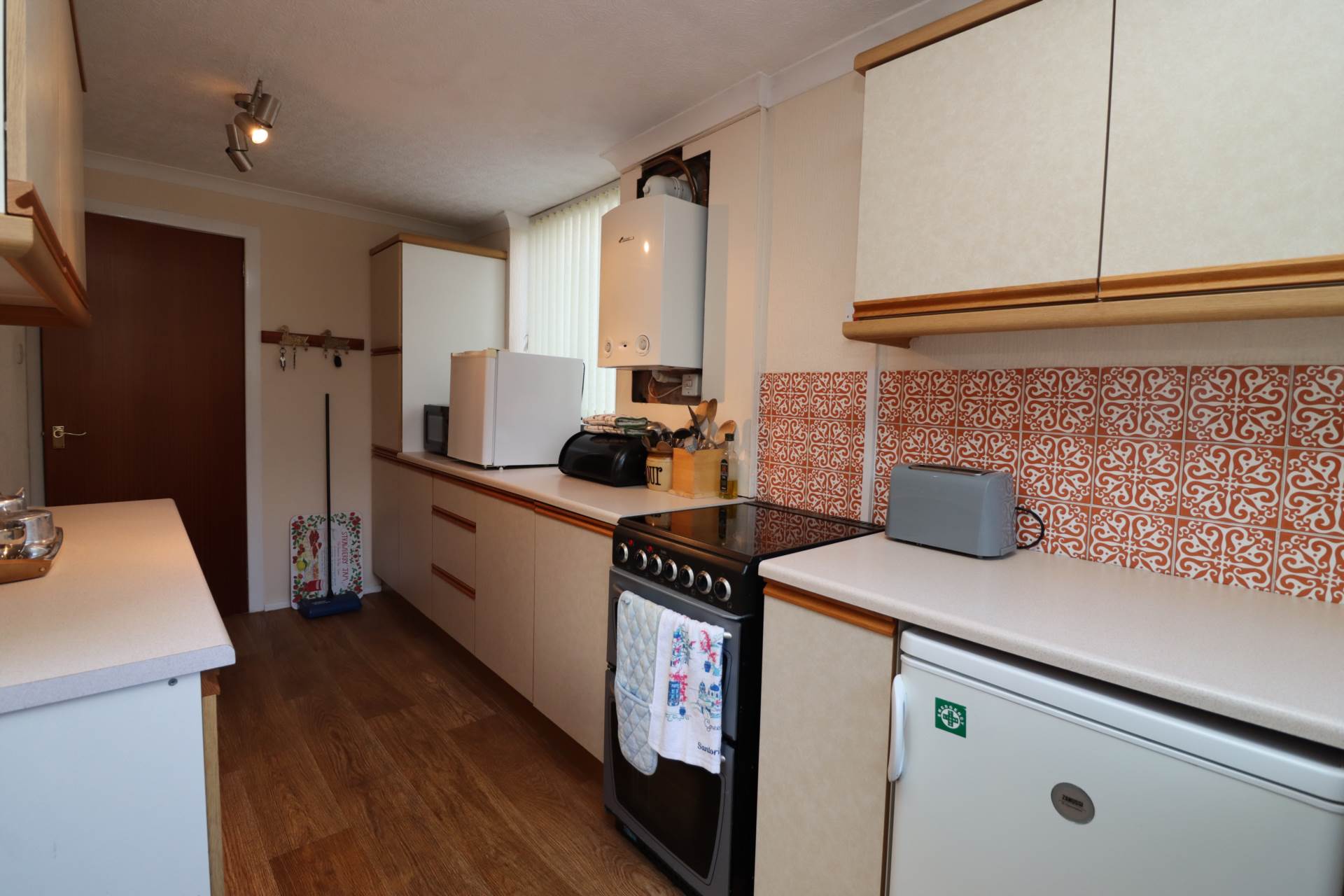 Neville Road, Bromborough, Image 6