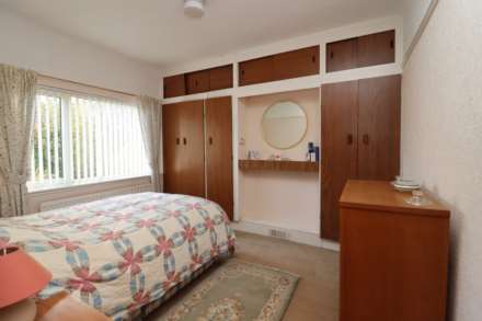 Neville Road, Bromborough, Image 10