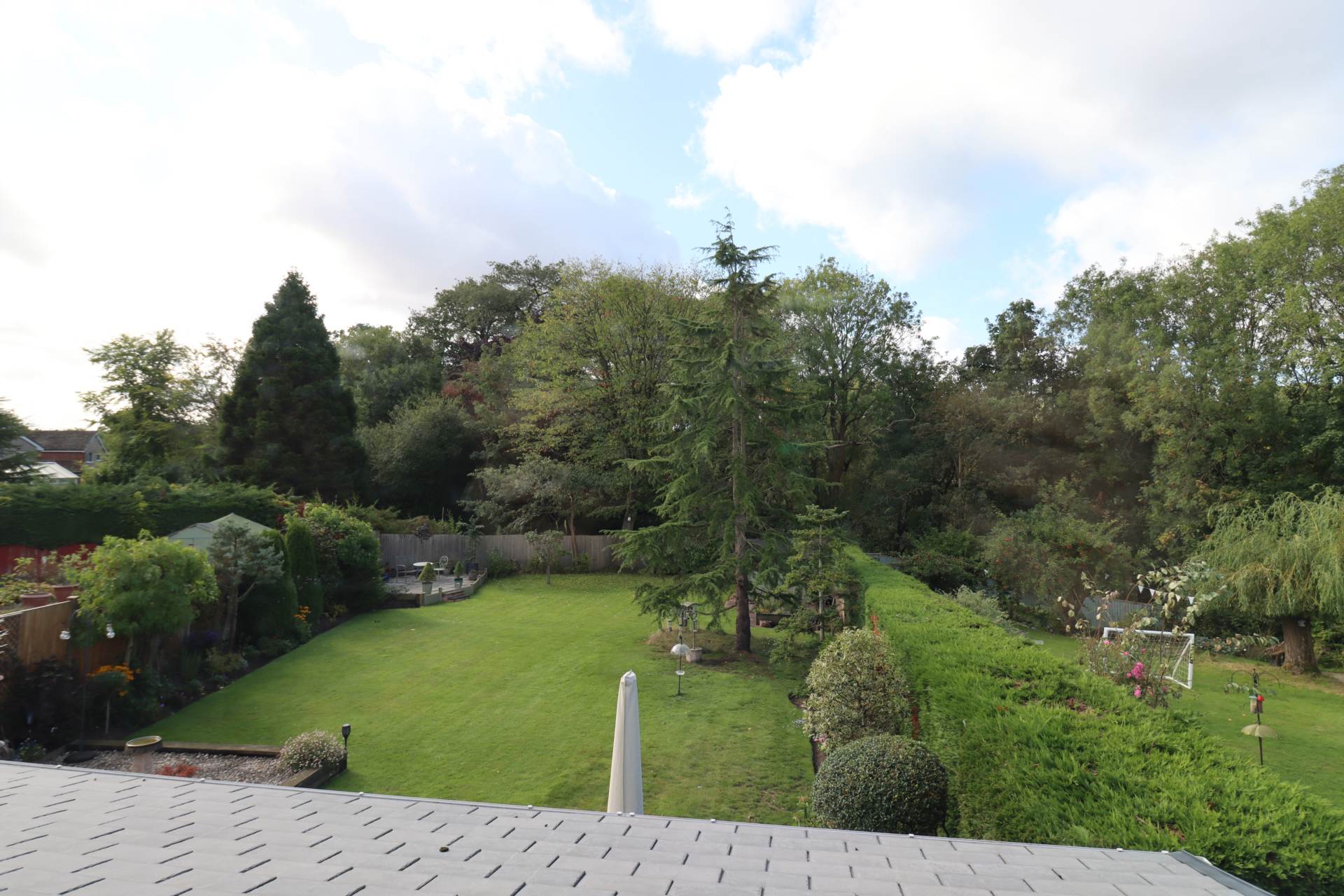 Sunningdale Drive, Bromborough, Image 22