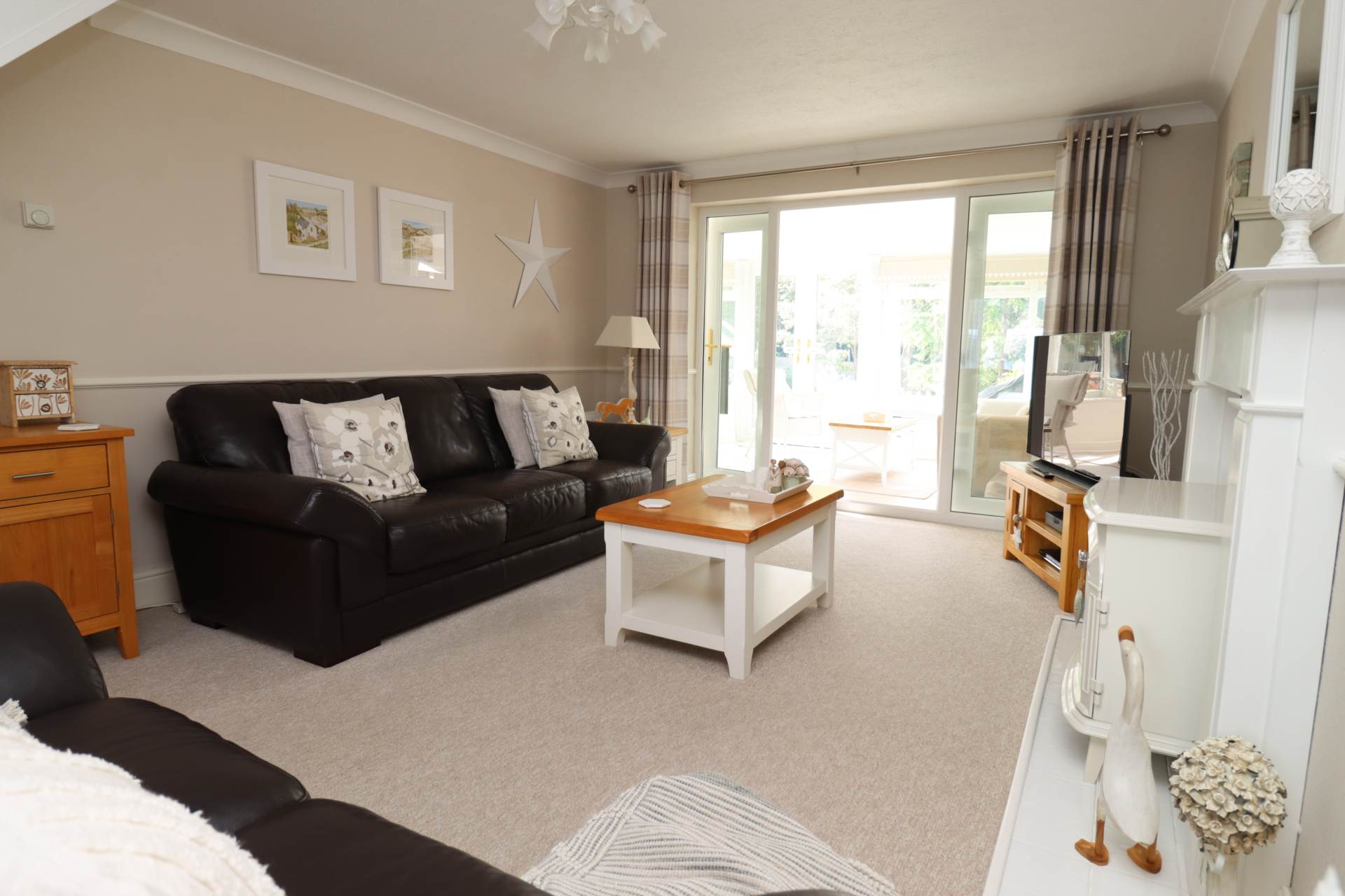 Sunningdale Drive, Bromborough, Image 4