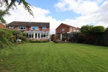 Sunningdale Drive, Bromborough, Image 29