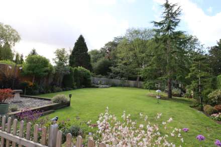 Sunningdale Drive, Bromborough, Image 3