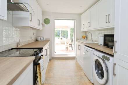 Sunningdale Drive, Bromborough, Image 8