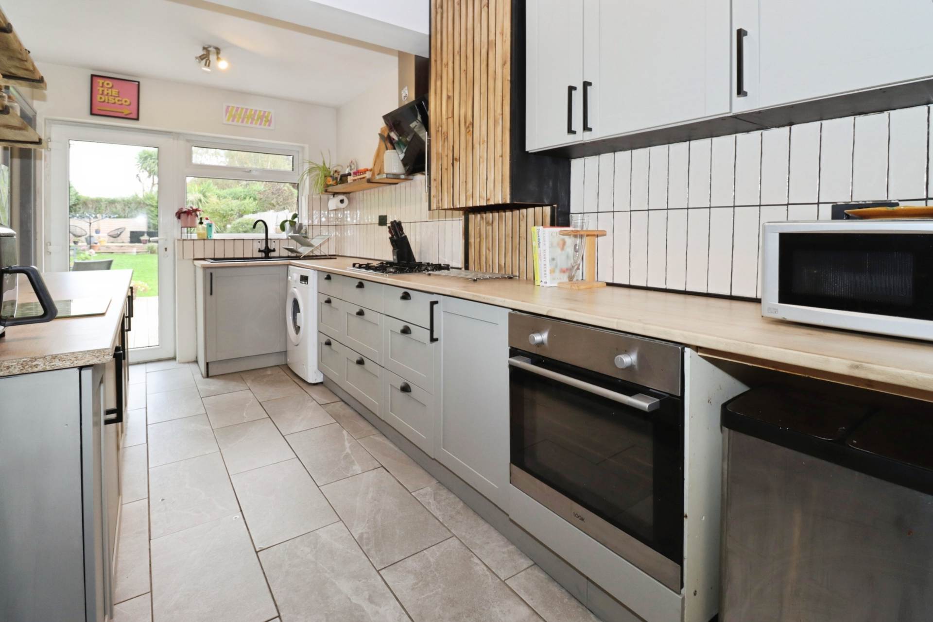 Thornleigh Avenue, Eastham, Image 3