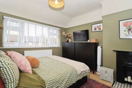 Thornleigh Avenue, Eastham, Image 17