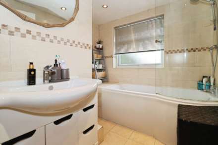Thornleigh Avenue, Eastham, Image 19
