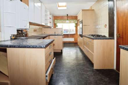 Jocelyn Close, Spital, Image 3