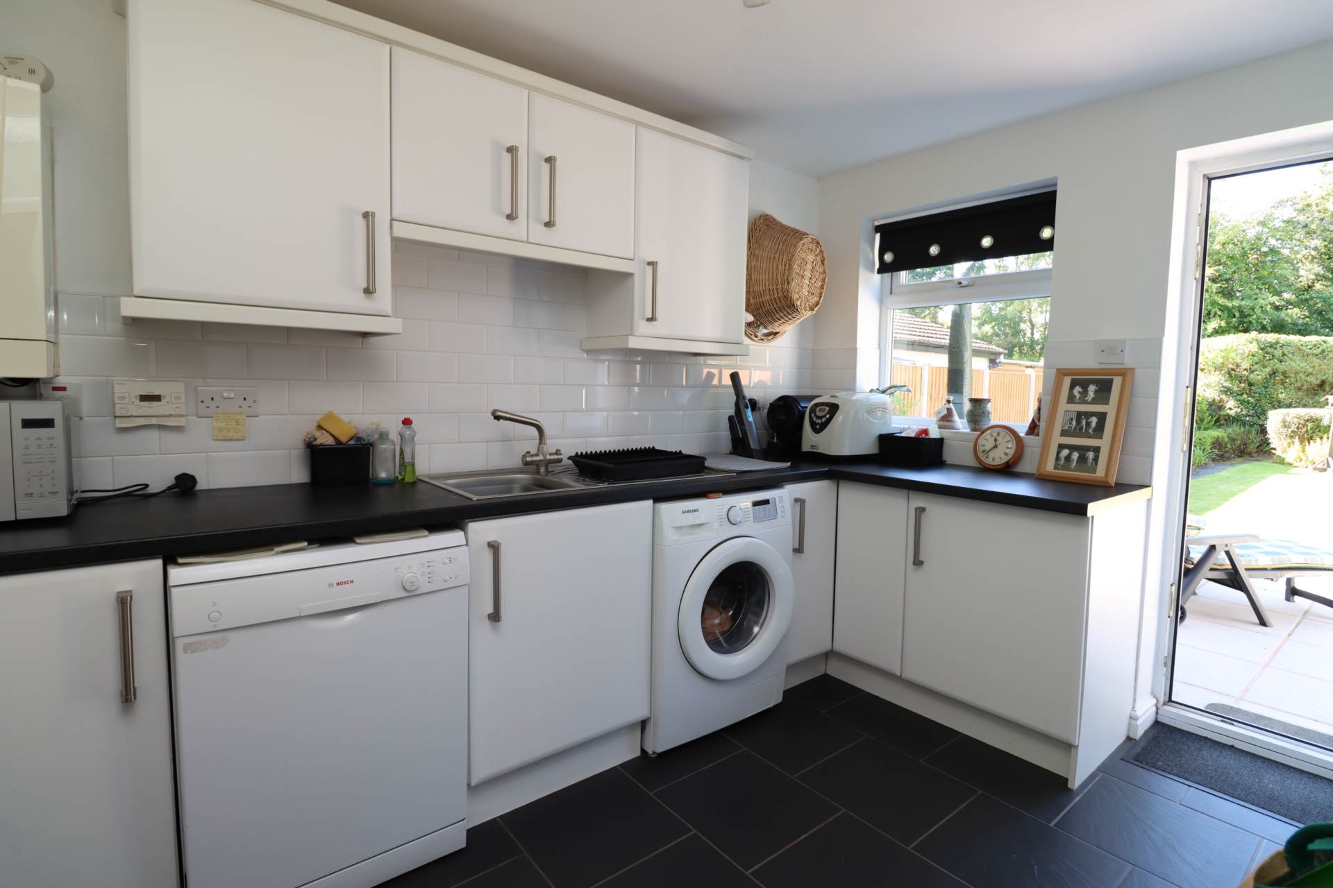 Greenfields Avenue, Bromborough, Image 10