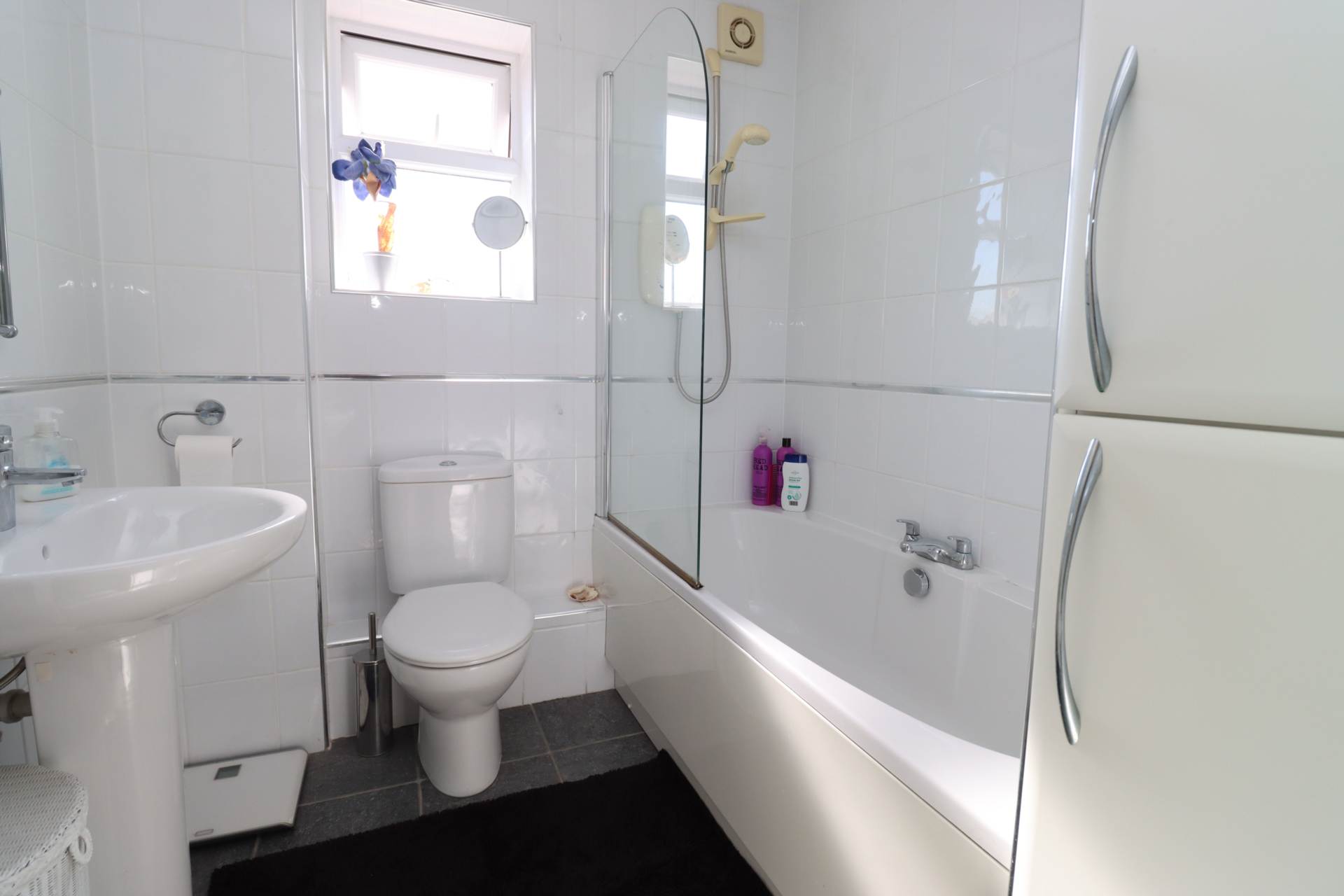 Greenfields Avenue, Bromborough, Image 20