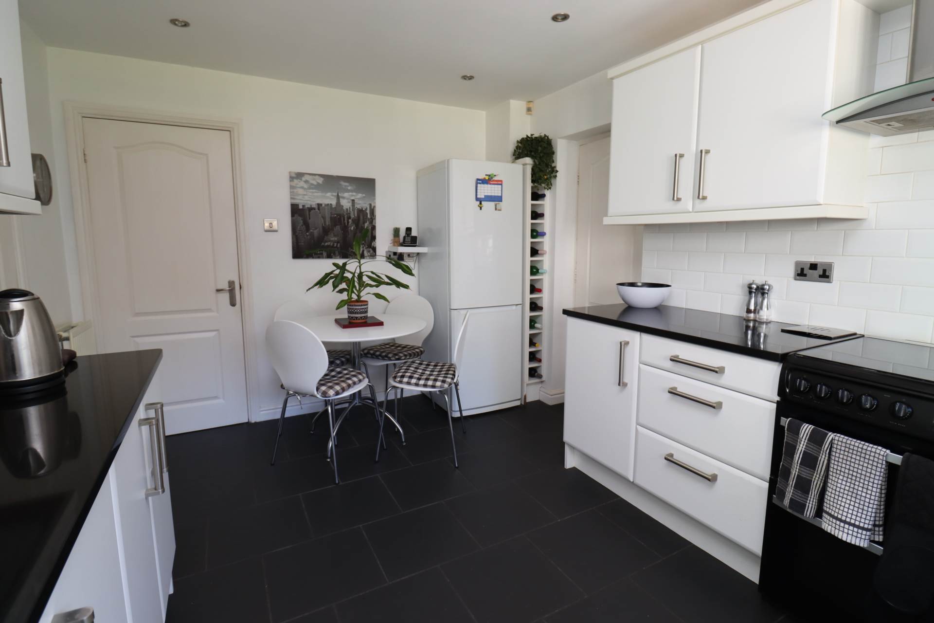 Greenfields Avenue, Bromborough, Image 6