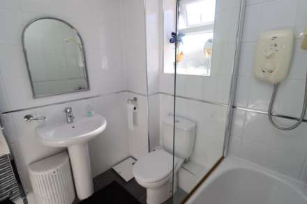 Greenfields Avenue, Bromborough, Image 21