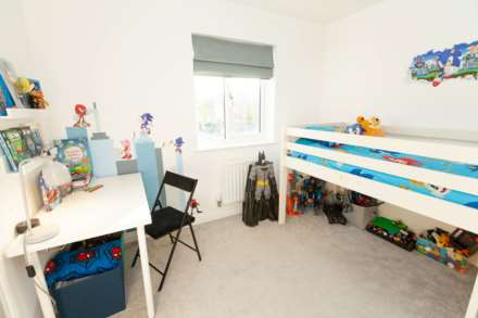 Roften Way, Hooton, Image 11