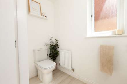Roften Way, Hooton, Image 19