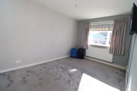 Sunningdale Drive, Bromborough, Image 20