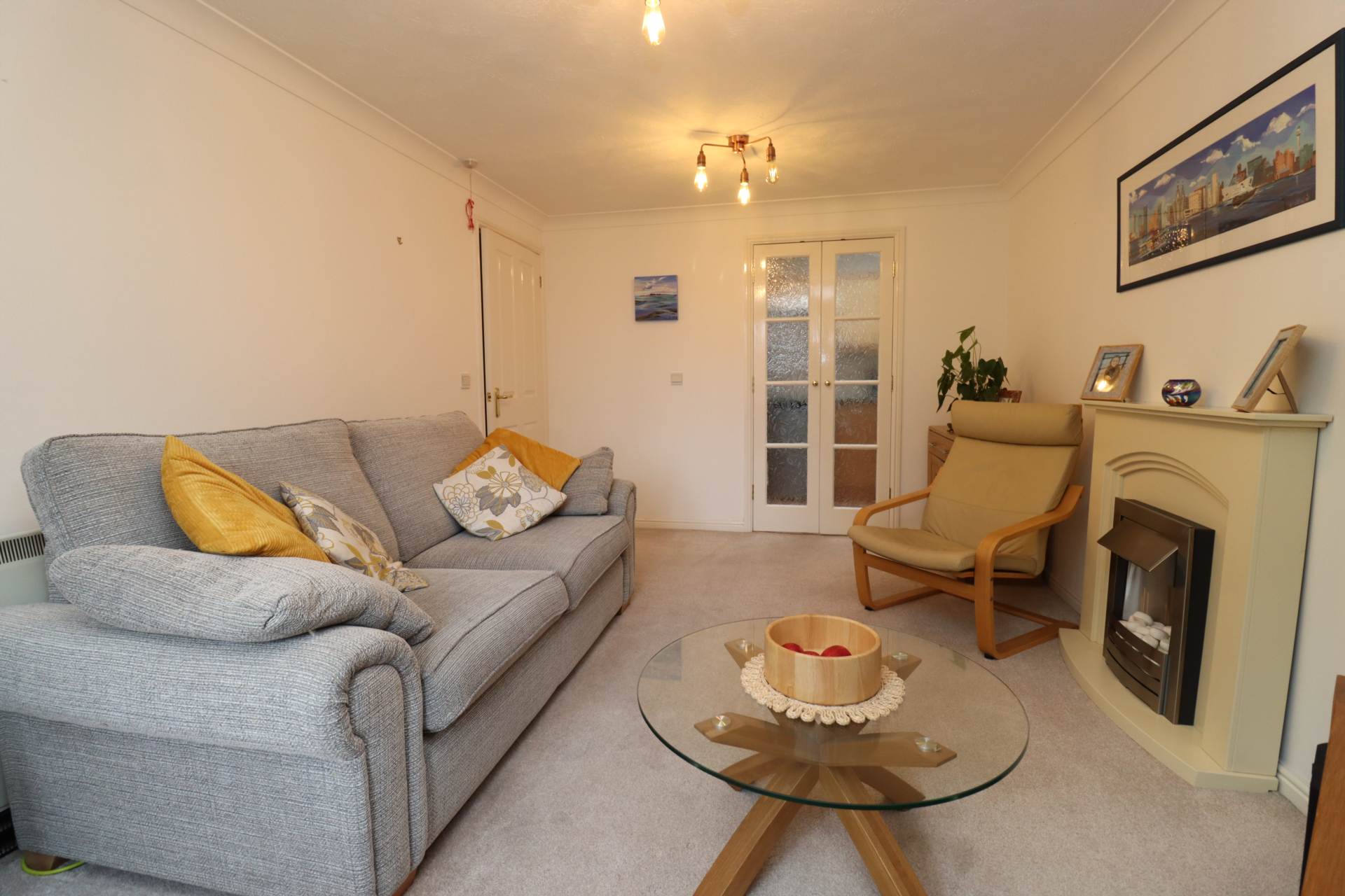 Greenways Court, Bromborough, Image 19