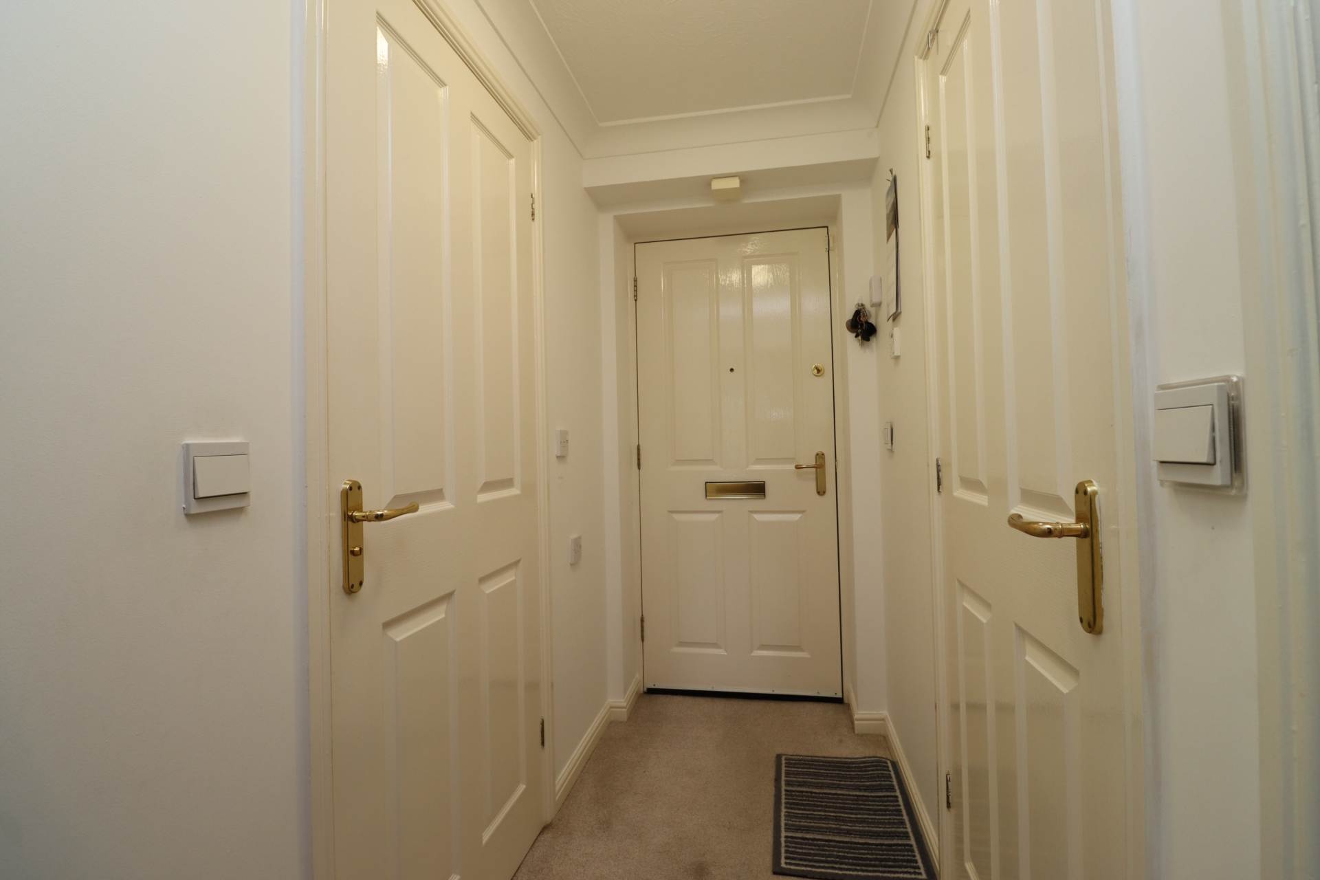 Greenways Court, Bromborough, Image 21