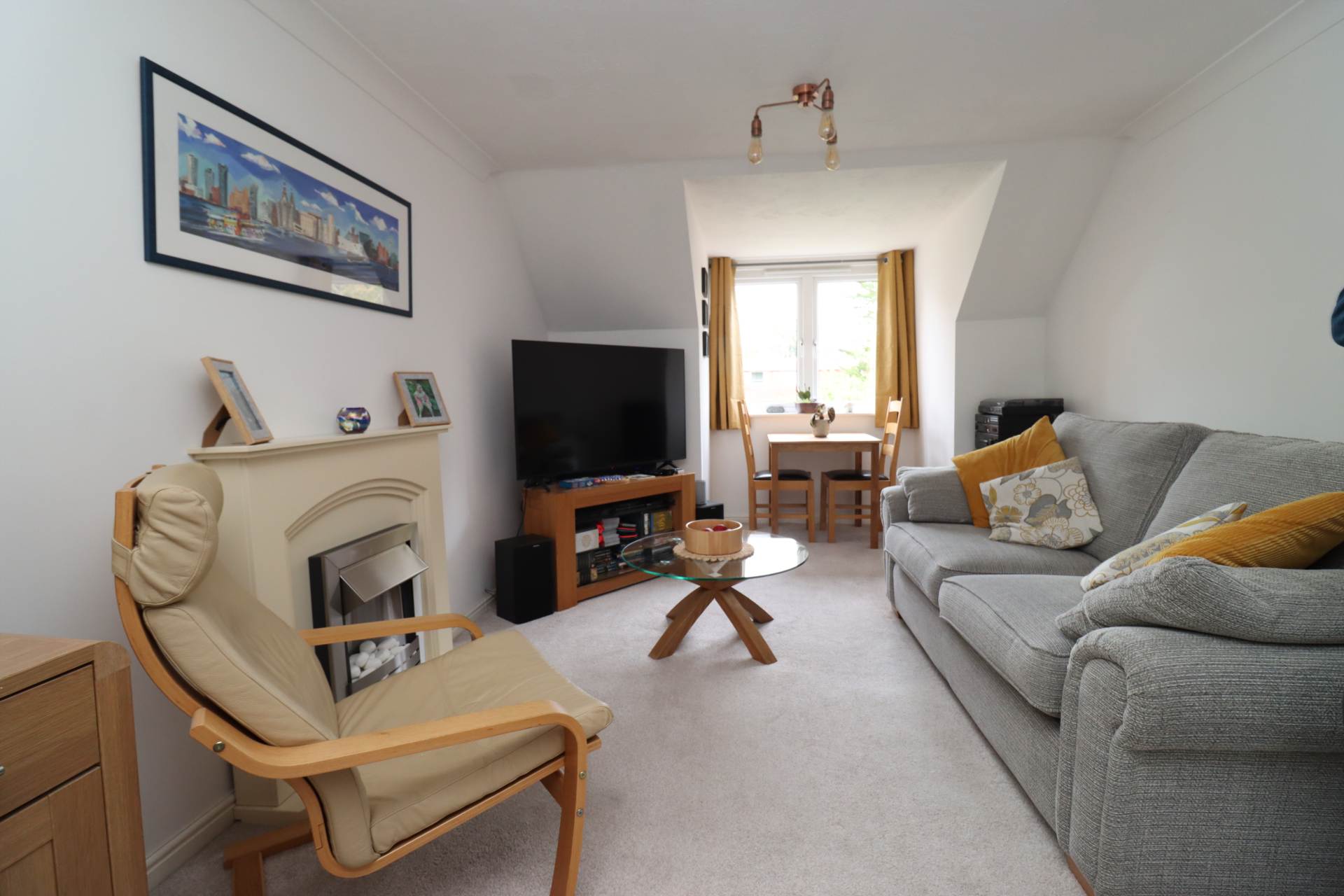 Greenways Court, Bromborough, Image 8