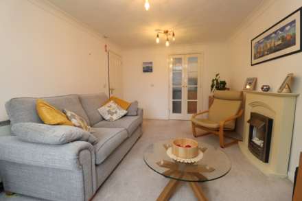 Greenways Court, Bromborough, Image 19